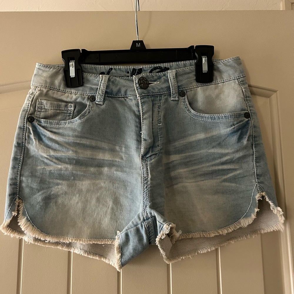 Vanilla Star Shorts